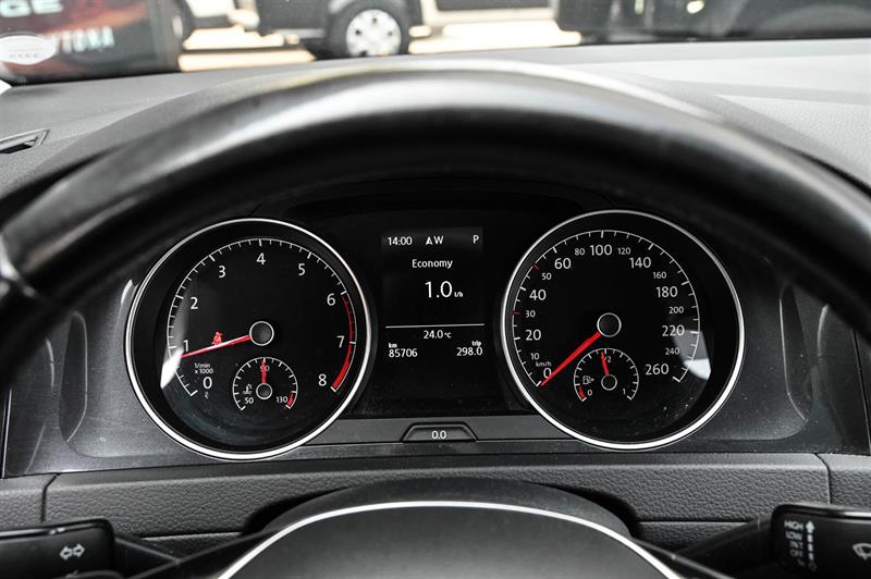 2018 Volkswagen Golf - Image 19