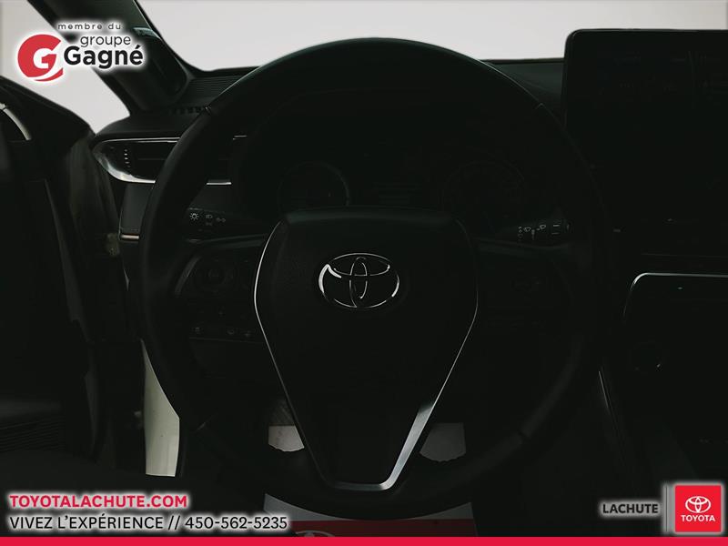 toyota Venza Hybrid 2021 - 11