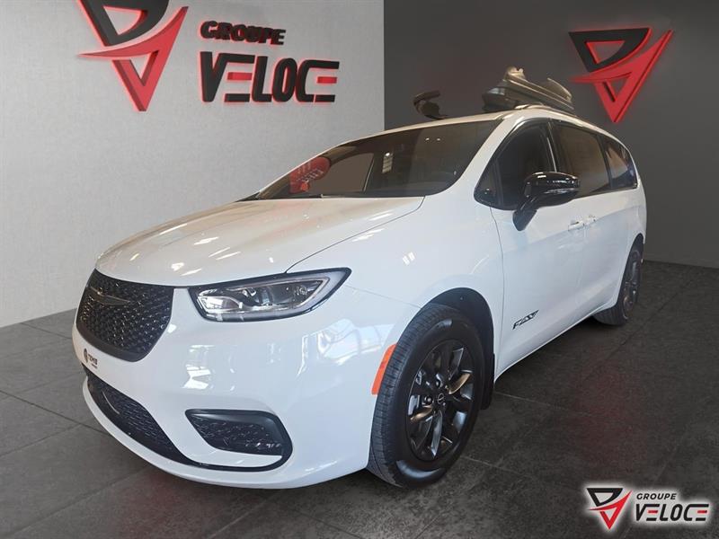 2025 Chrysler Pacifica