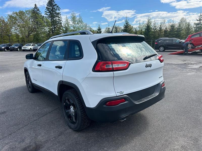 jeep Cherokee 2015 - 4