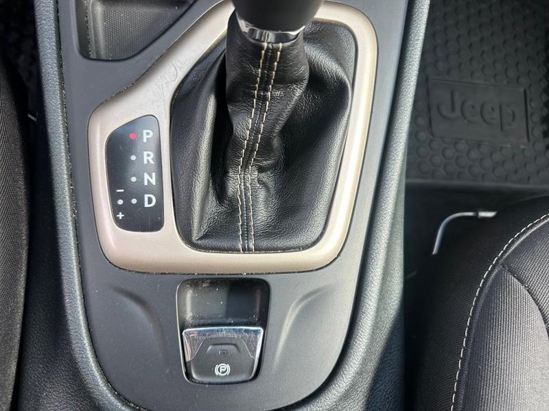 jeep Cherokee 2015 - 12