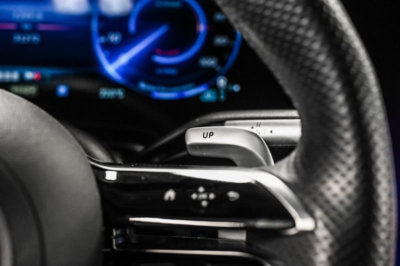 mercedes-benz EQS AMG 2023 - 26