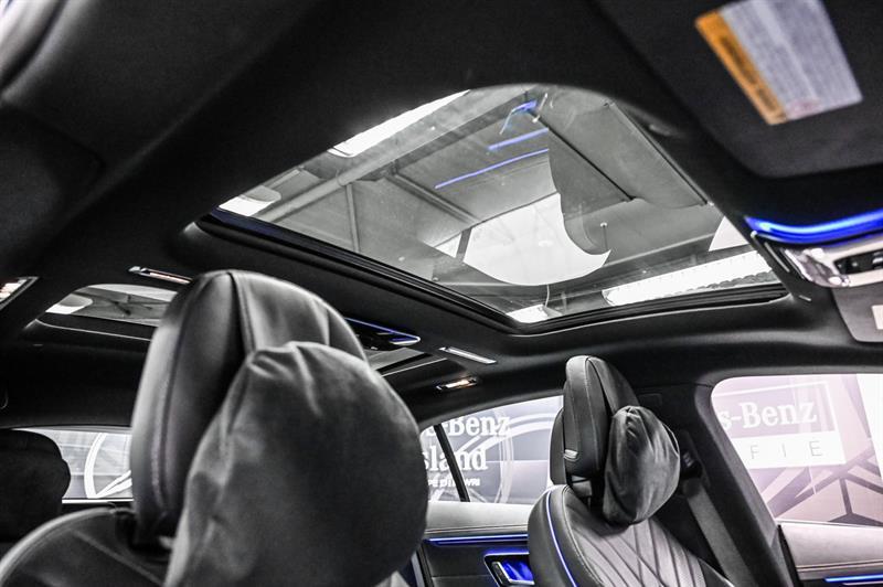 mercedes-benz EQS AMG 2023 - 33