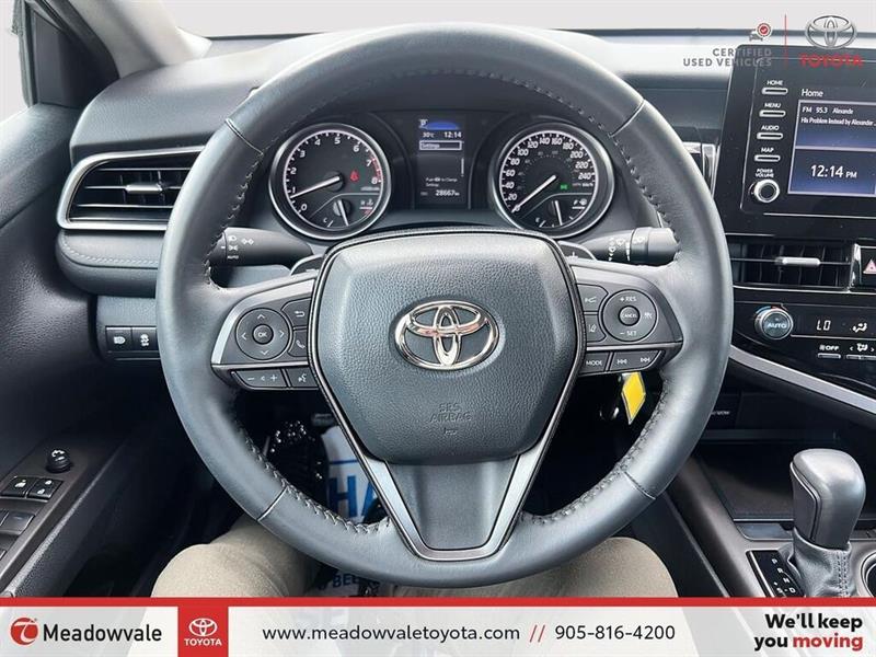 toyota Camry 2023 - 26