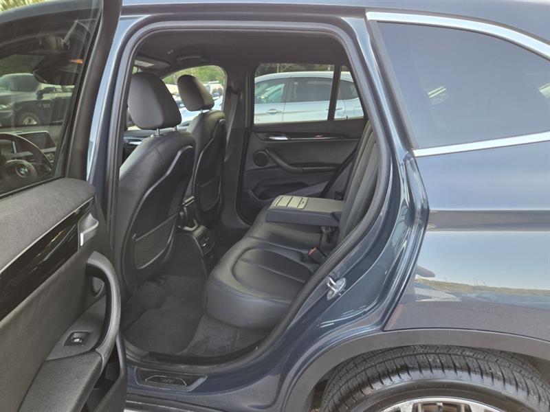 bmw X1 2019 - 13