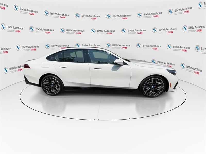 bmw i5 2025 - 11