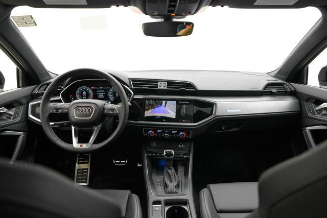 audi Q3 2025 - 27