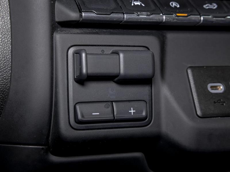 chevrolet Silverado 1500 2023 - 26