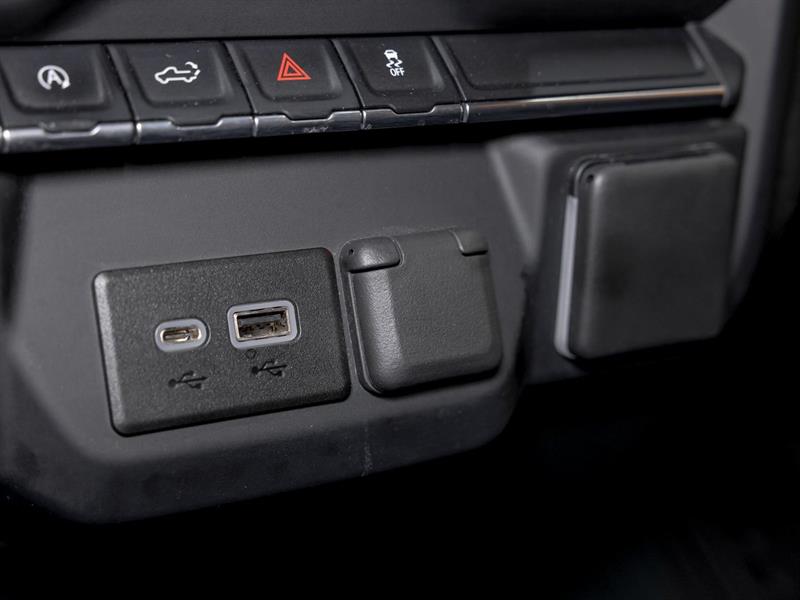 chevrolet Silverado 1500 2023 - 27