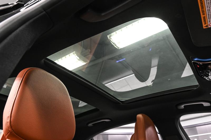 mercedes-benz C300 2023 - 14