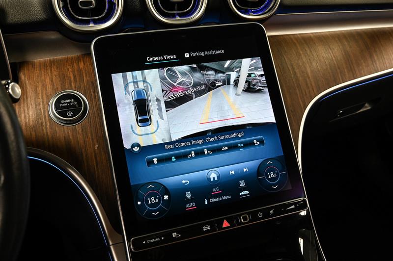 mercedes-benz C300 2023 - 32