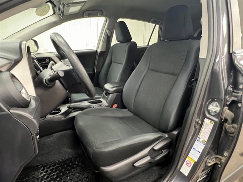 toyota RAV4 2017 - 28