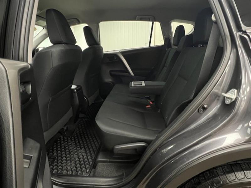 toyota RAV4 2017 - 29