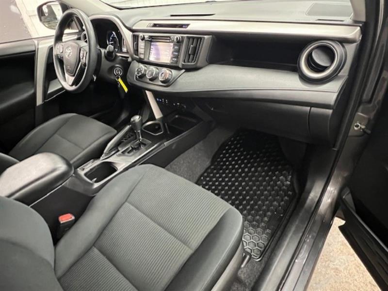 toyota RAV4 2017 - 30