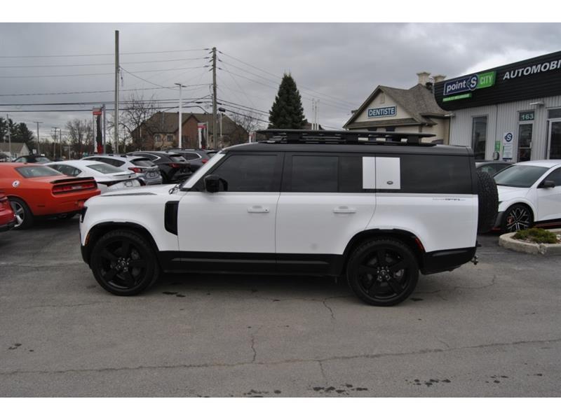 2023 Land Rover Defender - Image 2