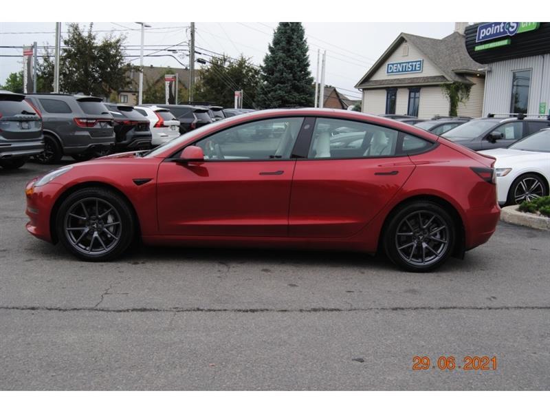 2023 Tesla Model 3 - Image 2