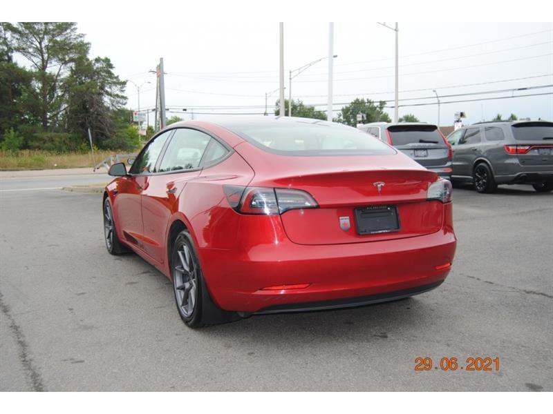2023 Tesla Model 3 - Image 4
