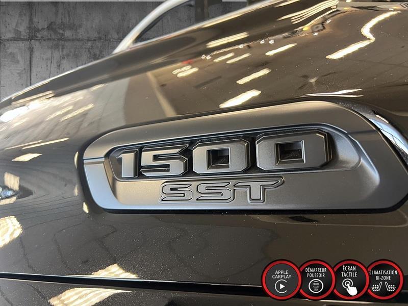 2025 Ram 1500 - Image 9