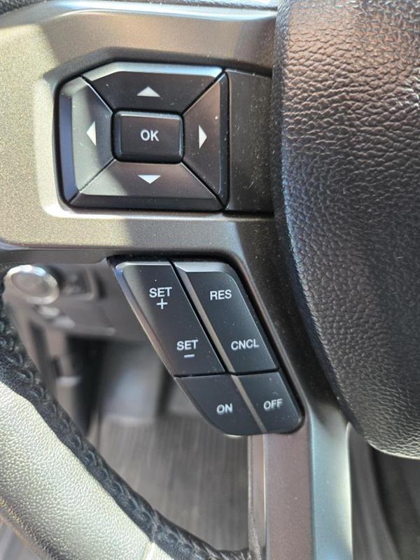 2020 Ford Expedition - Image 25