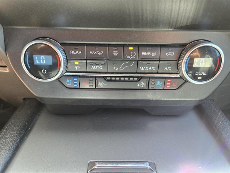 2020 Ford Expedition - Image 29