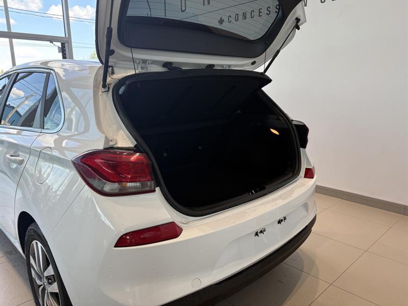 hyundai Elantra GT 2018 - 12