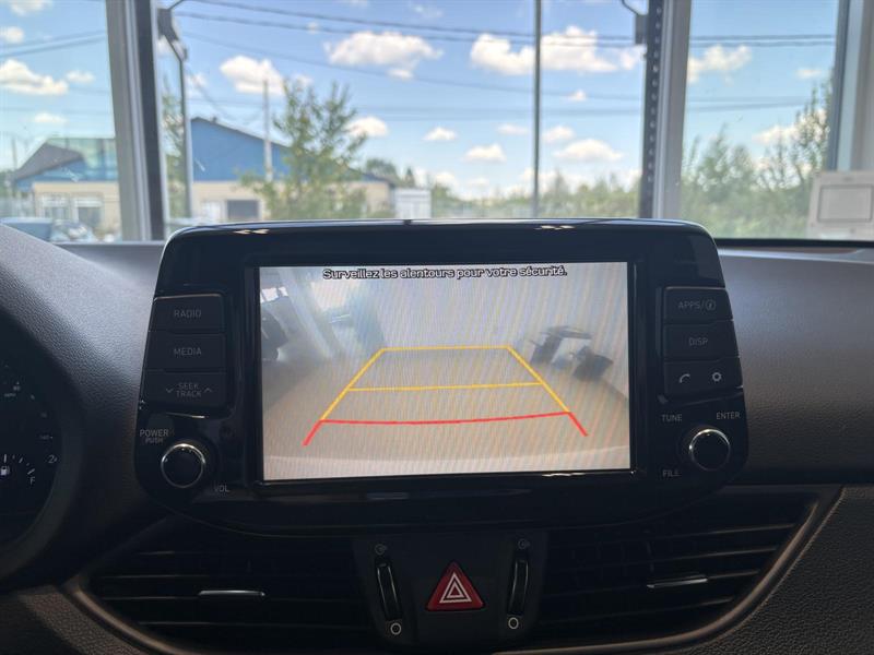 hyundai Elantra GT 2018 - 16