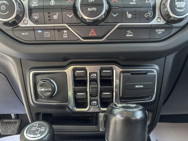 jeep Wrangler 4xe 2024 - 18