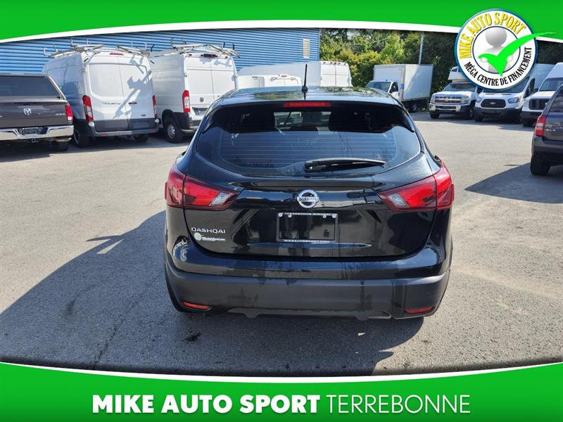 nissan Qashqai 2018 - 4