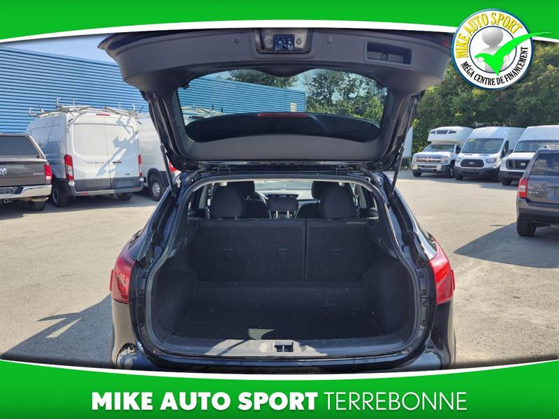 nissan Qashqai 2018 - 13