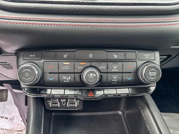 dodge Durango 2023 - 17