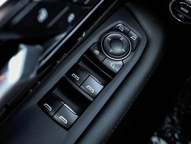 chevrolet Suburban 2025 - 19