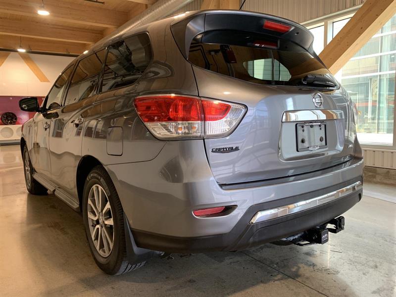 nissan Pathfinder 2015 - 2