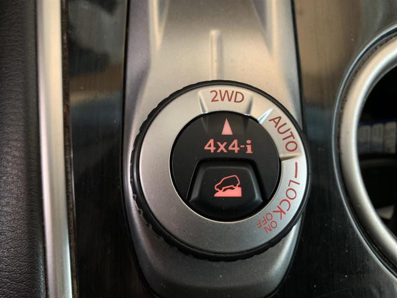 nissan Pathfinder 2015 - 28