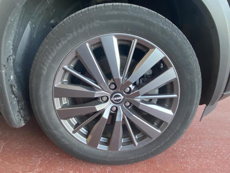 nissan Pathfinder 2022 - 11