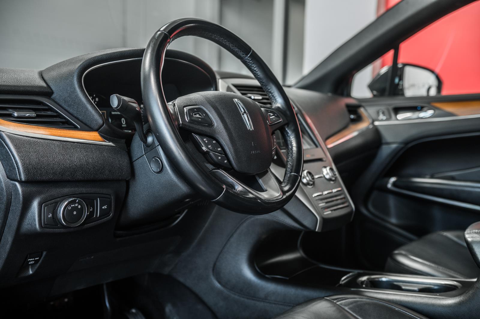 lincoln MKC 2017 - 25