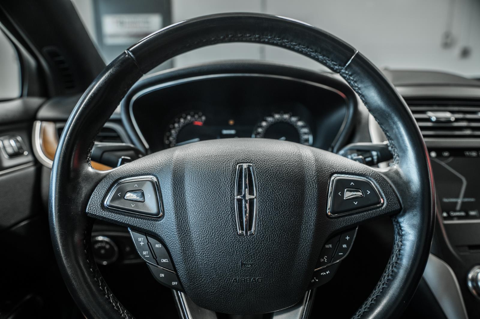 lincoln MKC 2017 - 26