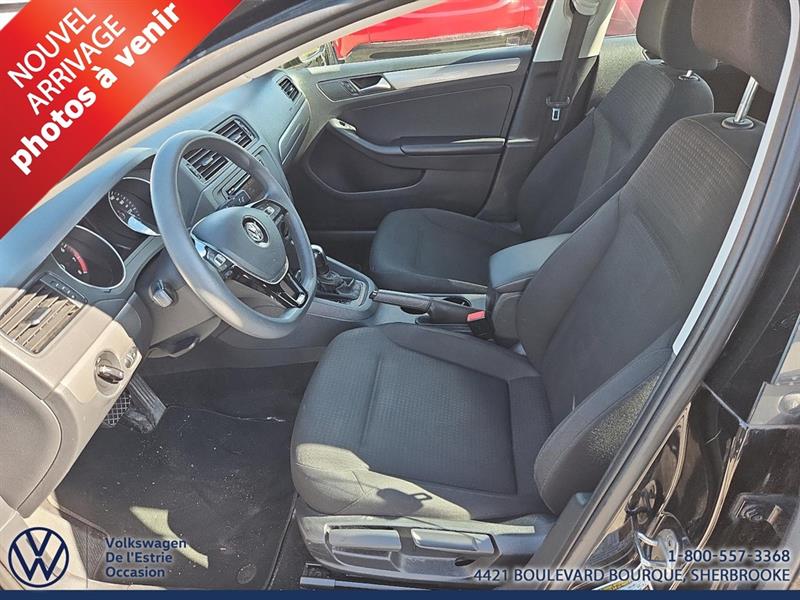 volkswagen Jetta Sedan 2015 - 4