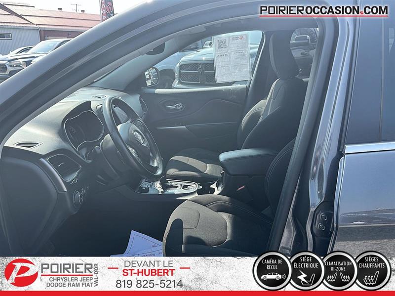 jeep Cherokee 2019 - 13