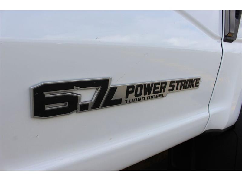 ford F-250 2025 - 36