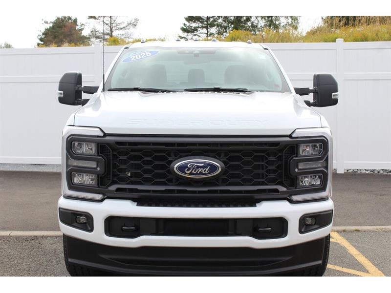 ford F-250 2025 - 41