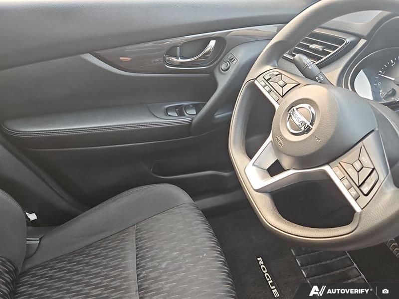 nissan Rogue 2020 - 17