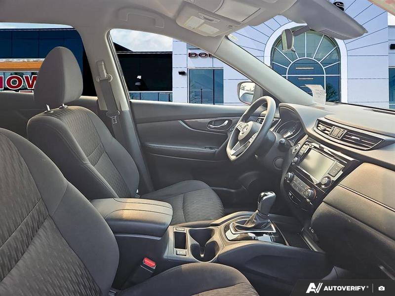 nissan Rogue 2020 - 22