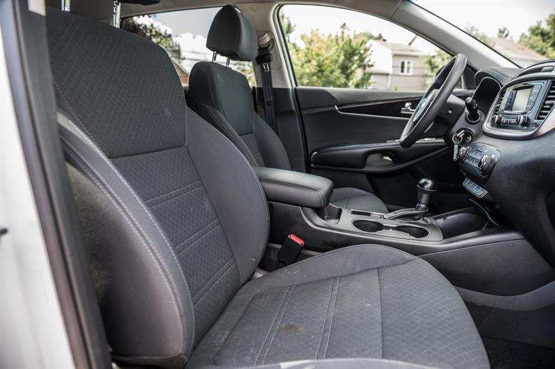 kia Sorento 2018 - 24