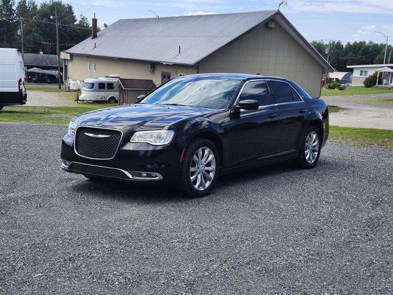 chrysler 300 2018 - 13