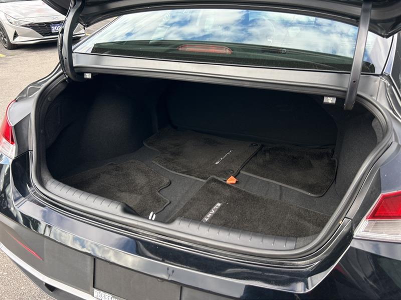 hyundai Elantra 2024 - 19