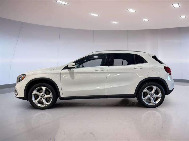 mercedes-benz GLA250 2019 - 3