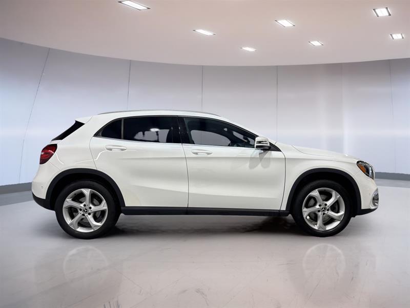 mercedes-benz GLA250 2019 - 4