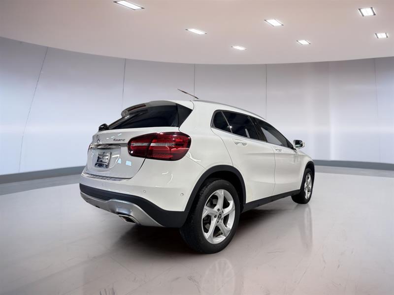 mercedes-benz GLA250 2019 - 5