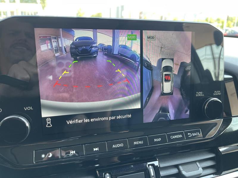 nissan Pathfinder 2022 - 31