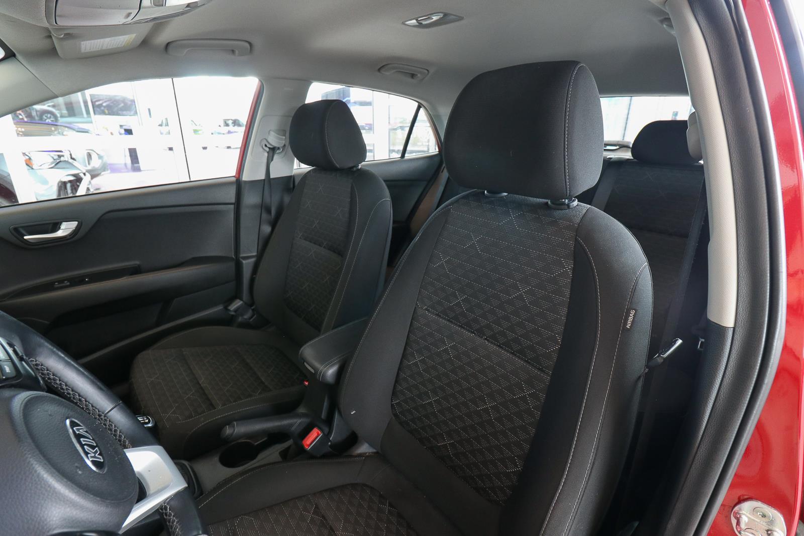 kia Rio 5-door 2020 - 11